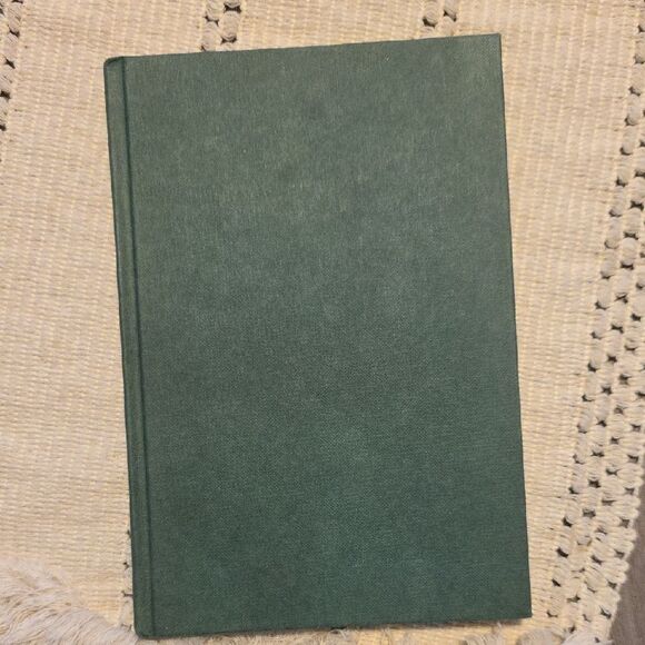 Bouquets by Helen Steiner Rice Book - Picture 1 of 7